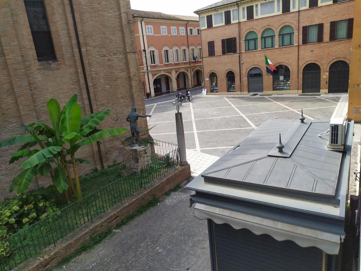 Bed and Breakfast Il Duomo Cesena Exterior foto